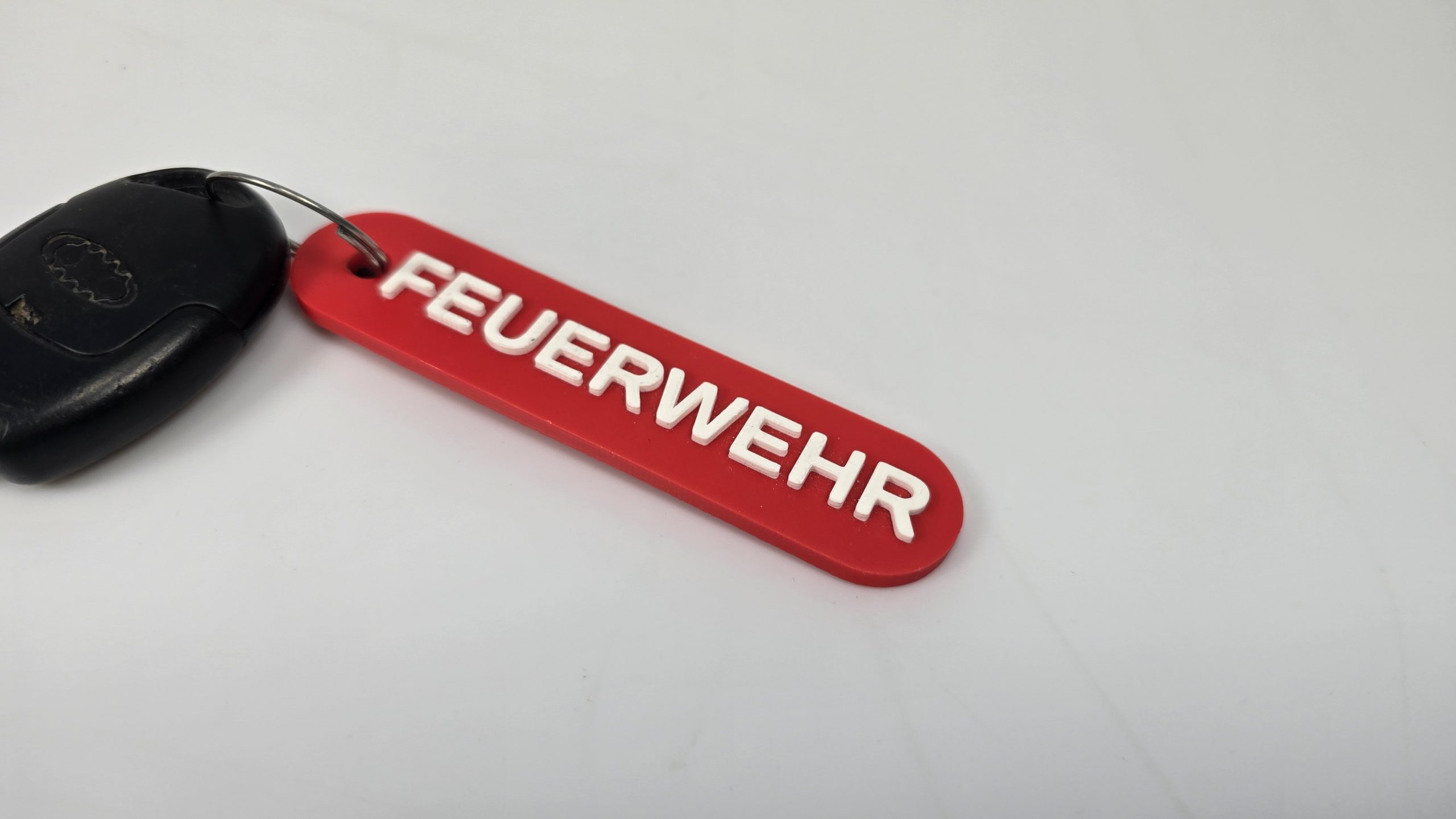 3D-Druck Schlüsselanhänger „FEUERWEHR“ – Ein starkes Statement am Schlüsselbund
