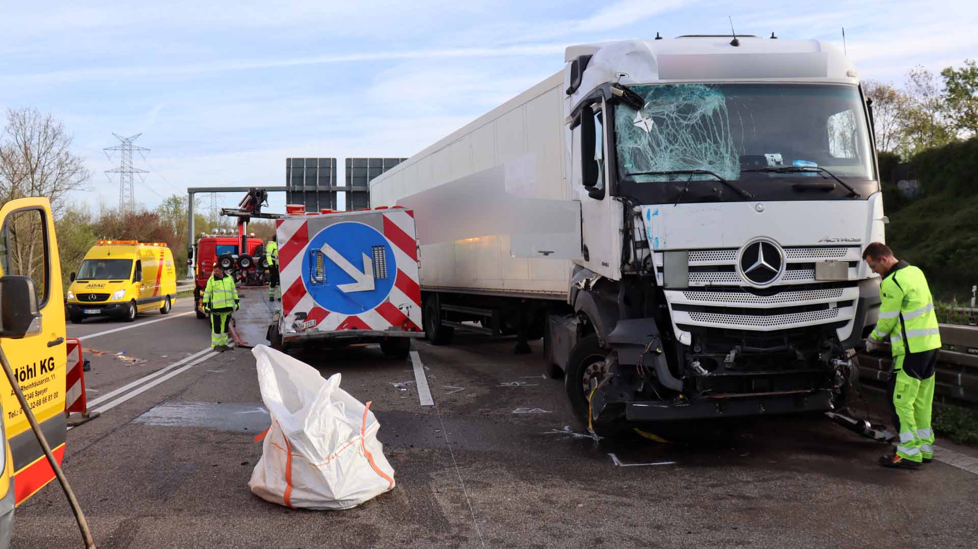 Tödlicher Unfall auf der A6 – Baustellenmitarbeiter verstorben