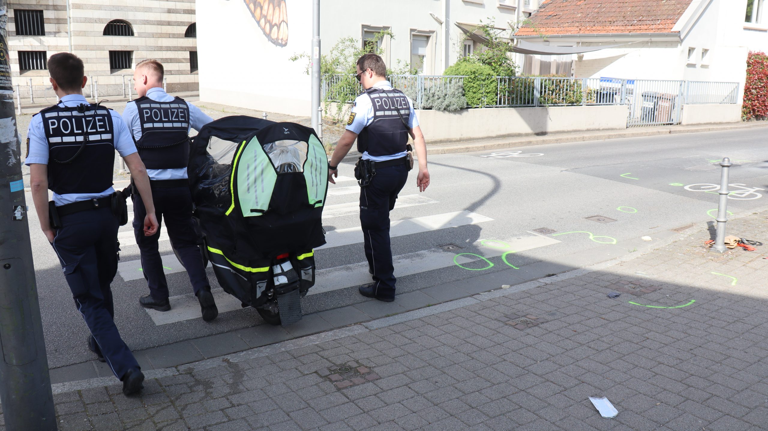 Schwerer Verkehrsunfall auf der Uferstraße
