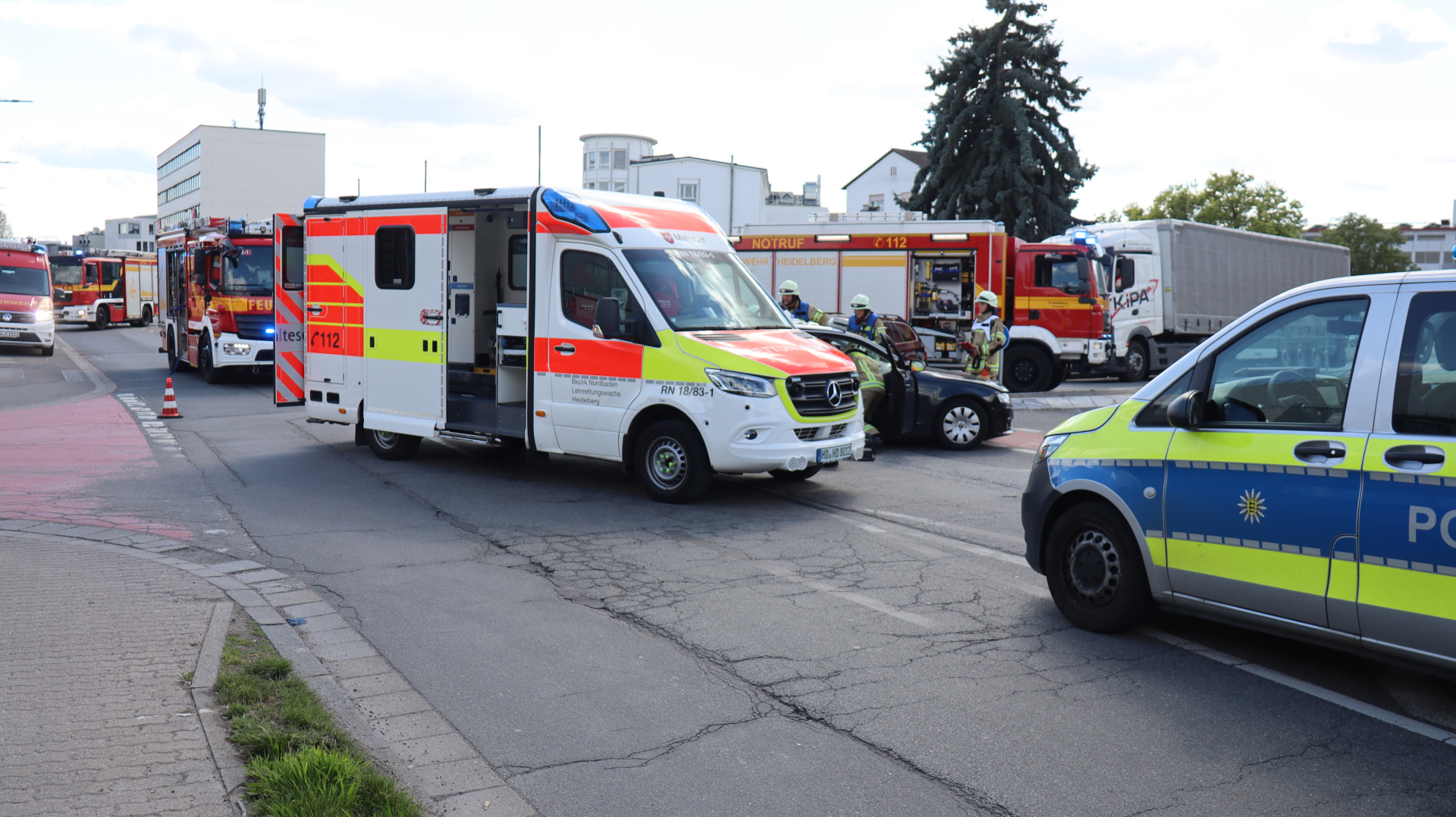 Heidelberg-Pfaffengrund: Unfall mit Verletztem und 35.000 € Schaden – Fahrerin ohne Führerschein