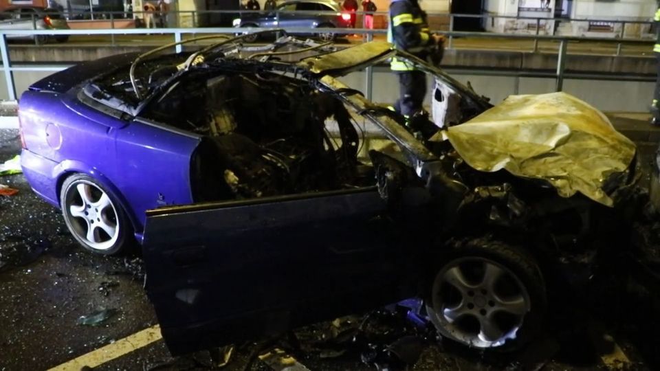 Verfolgungsfahrt endet mit Unfall – zwei Verletzten und einem Sachschaden von rund 100.000 Euro